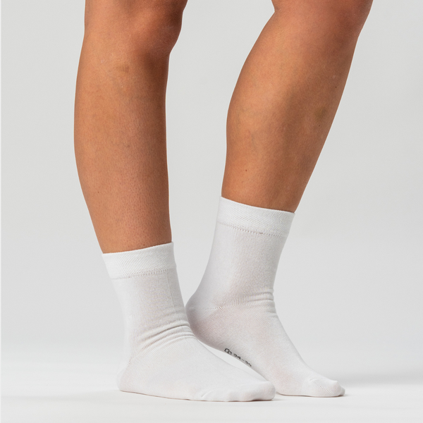 5 pairs of white bamboo socks (Low cut)