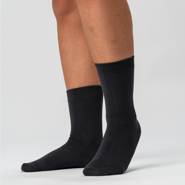 10 pairs of bamboo socks black/dark grey
