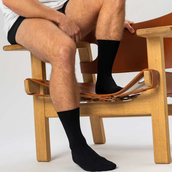 10 pairs of bamboo socks black/white