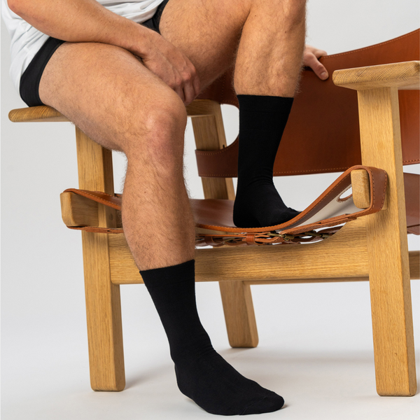 5 pairs of black bamboo socks