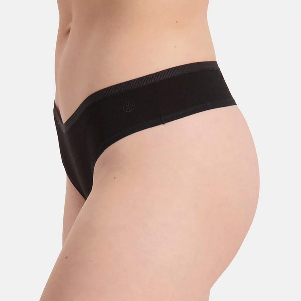 Lola bamboo g-string panties with narrow elastic edge - black 3 pack