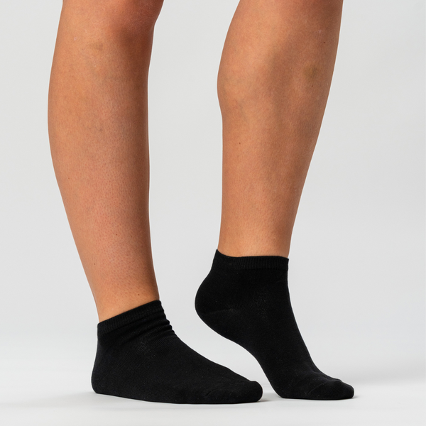 5 pairs of black bamboo ankle socks