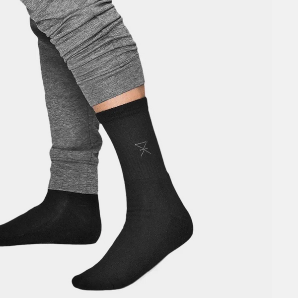 2 pairs of bamboo tennis socks in black