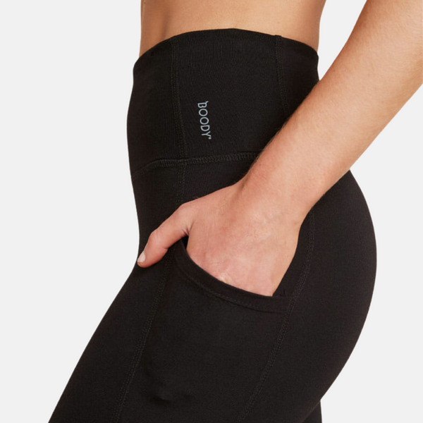 Black high-waisted bamboo 3/4 training tights