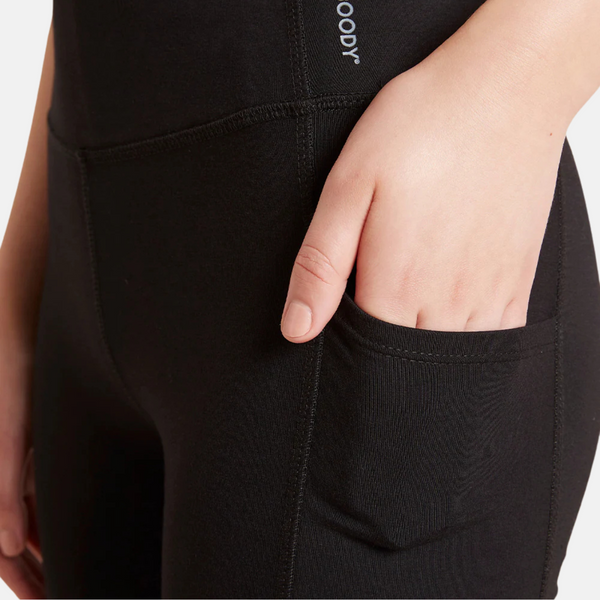 Black high-waisted bamboo training shorts 5"