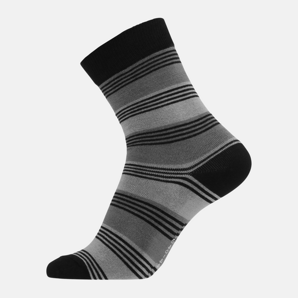7 pack bamboo socks in mixed colors