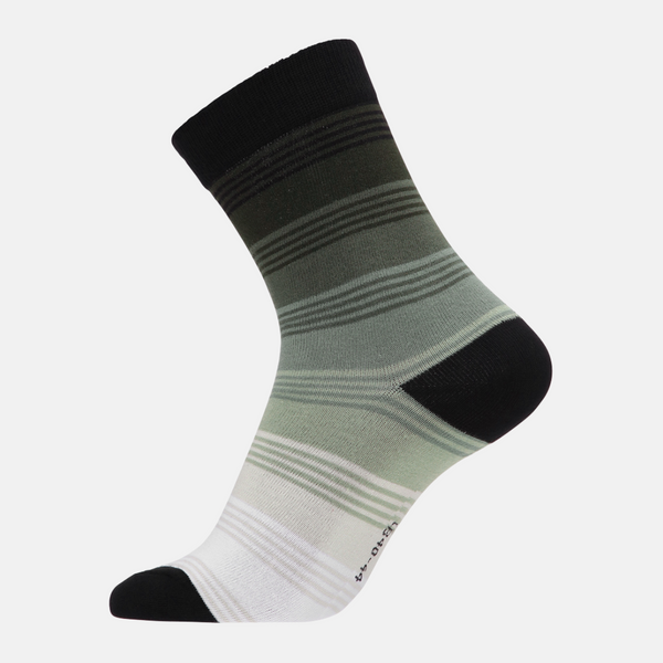 7 pack bamboo socks in mixed colors