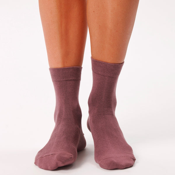 10 pairs of bamboo socks low cut white/mauve mix