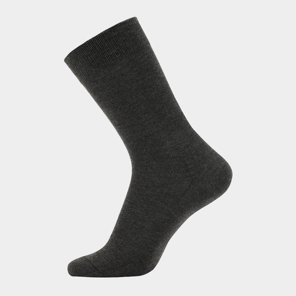 5 pairs of dark gray bamboo socks