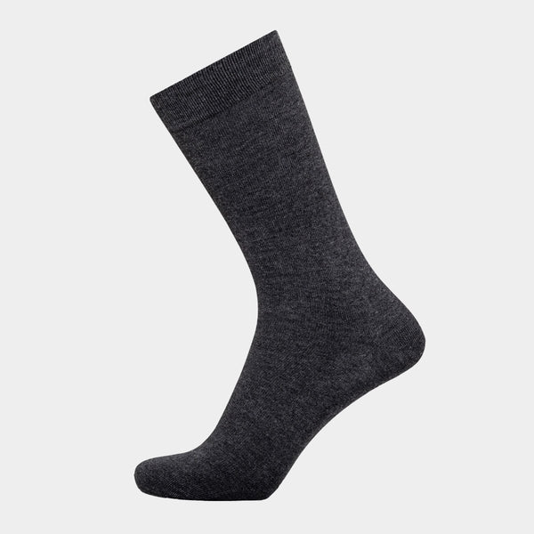 5 pairs of dark grey bamboo socks without elastic