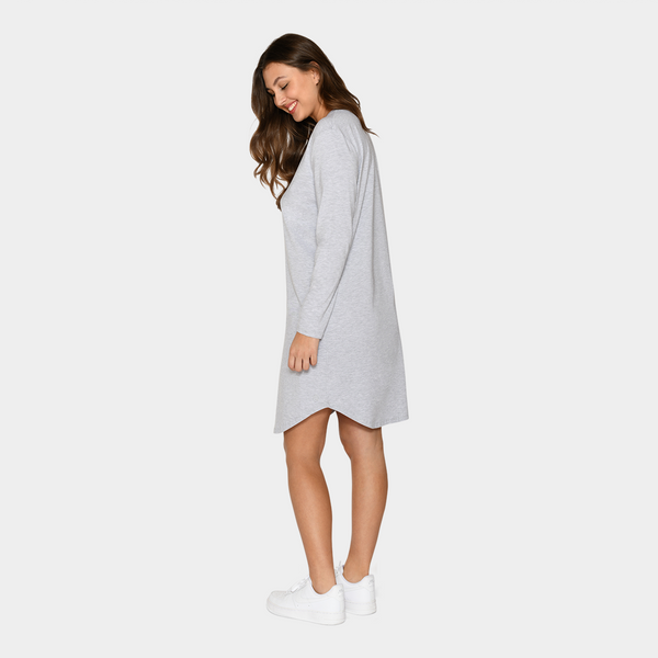 Long-sleeved gray bamboo nightgown