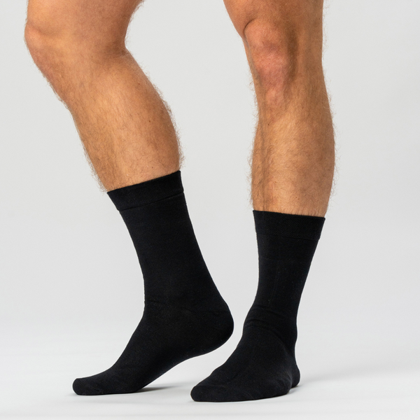 5 pairs of black bamboo socks