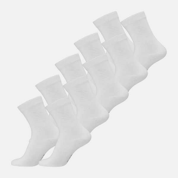 10 pairs of white bamboo socks